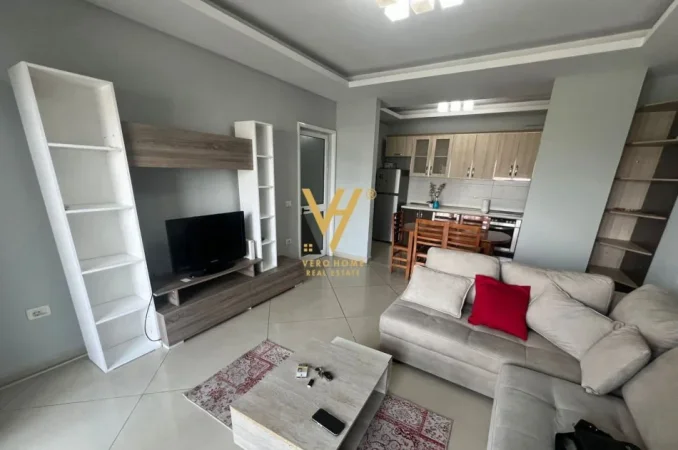 Tirane, jepet me qera apartament 1+1+Ballkon Kati 2, 75 m² 450 € (ASTRI)