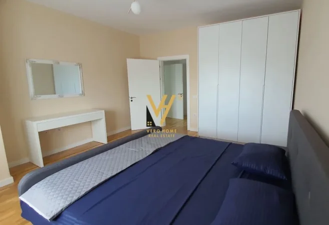 Tirane, shitet apartament 3+1+Ballkon Kati 7, 130 m² 385.000 € (VILAT GJERMANE)