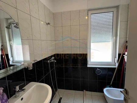 Tirane, shitet apartament 1+1 Kati 8, 60 m² 10.800.000 € 