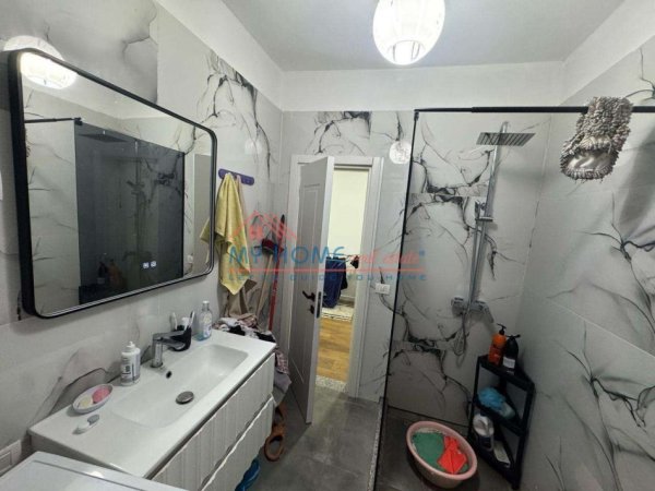 Tirane, shitet apartament 2+1+Ballkon Kati 9, 89 m² 155.000 € (Porcelan)