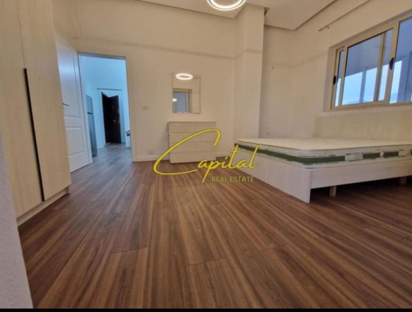 Tirane, shitet apartament 1+1 Kati 1, 83 m² 78.000 € (FRESKU)