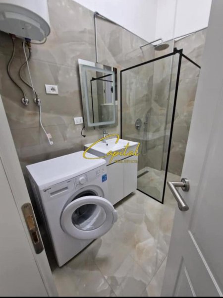 Tirane, shitet apartament 1+1 Kati 1, 83 m² 78.000 € (FRESKU)