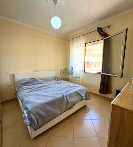 Vlore - Lungomare, shitet apartament 1+1+Ballkon Kati 7, 67 m² 150.000 € (+garazhd i perfshire ne cmim)