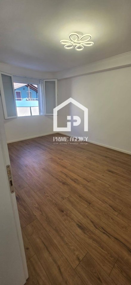 SHITET APARTAMENT 1+1 /zona: Myslym Shyri & Gjykata Shkalles se Pare📍