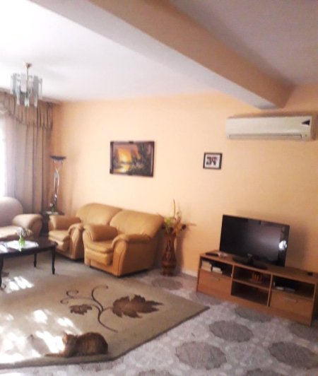 Tirane, jepet me qera Vile 3+1+Ballkon Kati 1, 270 m² 1.800 € (Don Bosko/)
