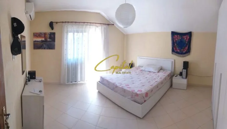 Tirane, jepet me qera Vile 3+1 Kati 3, 270 m² 2.000 € (DON BOSKO)