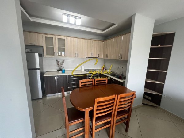 Tirane, jepet me qera apartament 1+1 Kati 2, 70 m² 450 € (ASTIR)