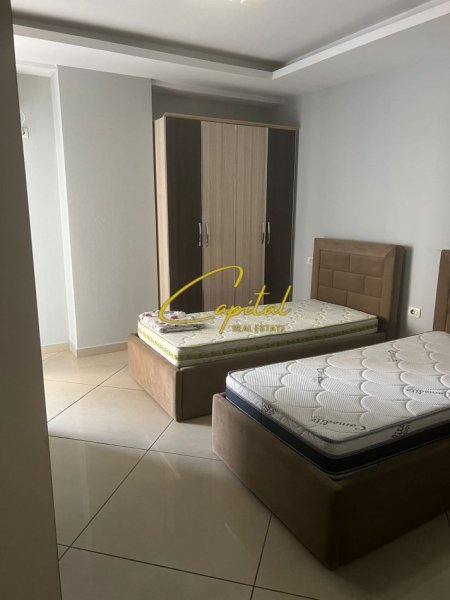 Tirane, jepet me qera apartament 1+1 Kati 2, 70 m² 450 € (ASTIR)