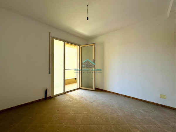 Vlore, shitet apartament 1+1 Kati 4, 62 m² 115.000 € (Skele)