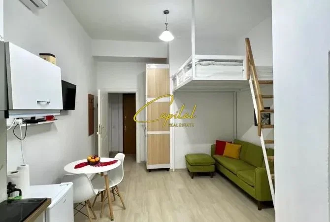 Tirane, jepet me qera apartament 1+1 Kati 2, 45 m² 600 € (ISH BLLOKU)