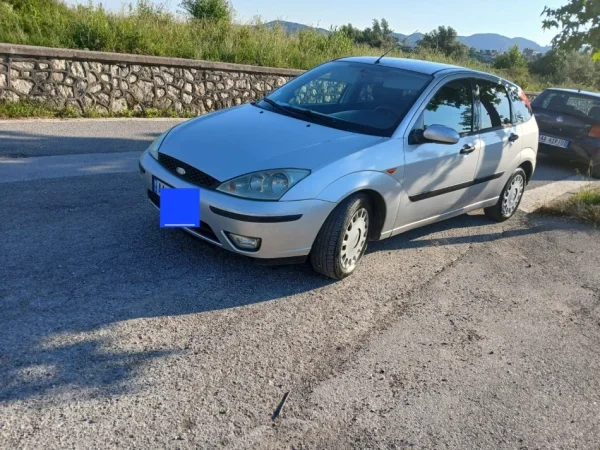 Tirane, shes makine Ford Focus Nafte, gri metalizato manuale Kondicioner 278.000 km 1.800 €