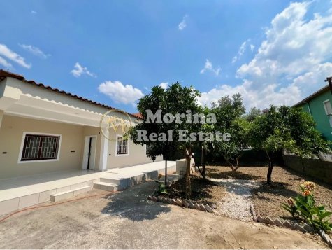 Tirane, jepet me qera shtepi 1+1 Kati 1, 90 m² 600 € (Sheshi Shqiponja)