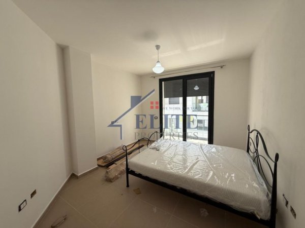 Tirane, jepet me qera apartament 1+1+Ballkon Kati 2, 54 m² 700 € 