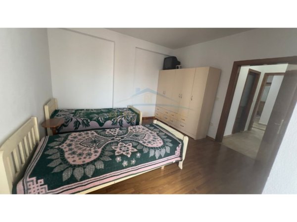 0683487469 Tirane, jepet me qera apartament 3+1 Kati 3, 93 m² 600 € (DON BOSKO)