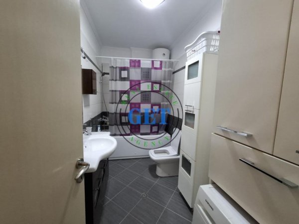 Durres, jepet me qera apartament 2+1 Kati 6, 100 m² 400 € (Ish URT)
