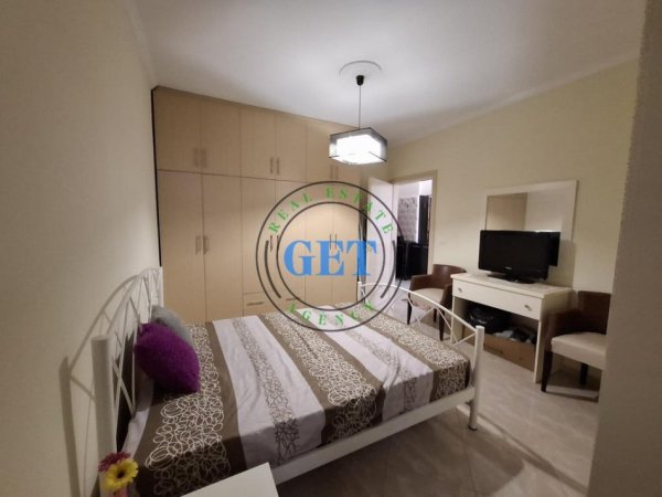 Durres, jepet me qera apartament 2+1+Ballkon Kati 6, 100 m² 400 € (ish URT)