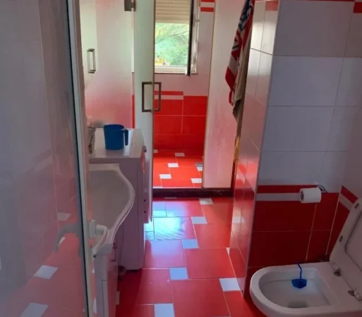 Tirane, shitet apartament 3+1+Aneks+Ballkon Kati 2, 125 m² (Prane Stadiumit Air Albania)