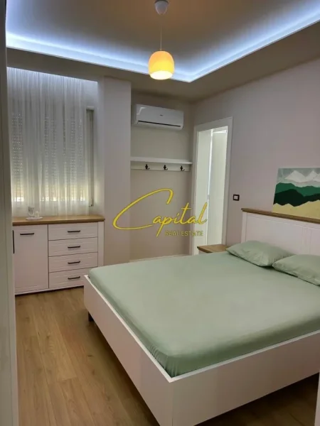 Tirane, jepet me qera apartament 2+1 Kati 11, 100 m² 850 € (RRUGA E KAVAJES)