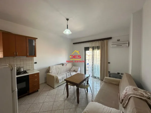 Shqiperi, shitet apartament 1+1+Ballkon Kati 4, 55 m² 110.000 € (Lungomare)