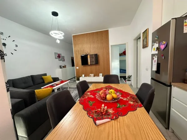 Tirane, shitet apartament 2+1 , 71 m² 136.000 € 