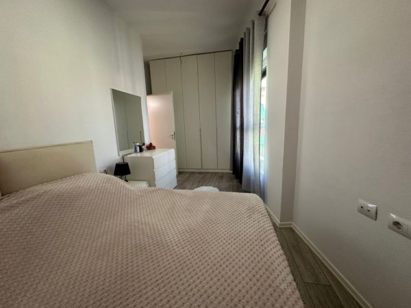 Tirane, shitet apartament 2+1 , 71 m² 136.000 € 