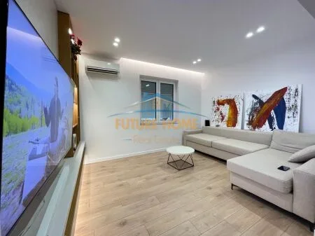 Tirane, jepet me qera apartament 1+1+Ballkon Kati 3, 69 m² 750 € (Myslym Shyri)