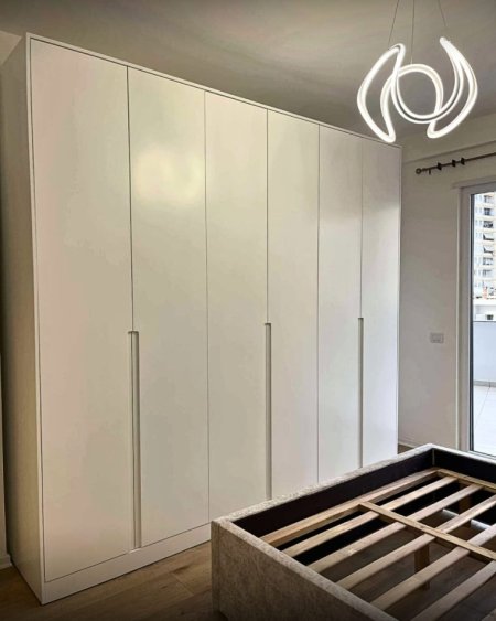 Tirane, jepet me qera apartament 1+1+Ballkon Kati 2, 70 m² 500 € 