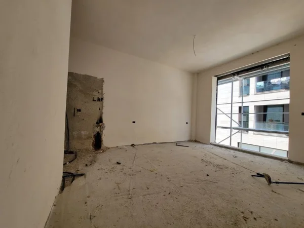 Durres, shes apartament 2+1 Kati 2, 10 m² 260.000 € (Rruga e Ullishtes)