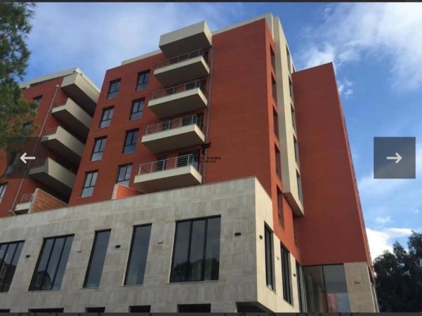 Tirane, shitet apartament 1+1 Kati 4, 55 m² 83.500 € (SHKOZE)