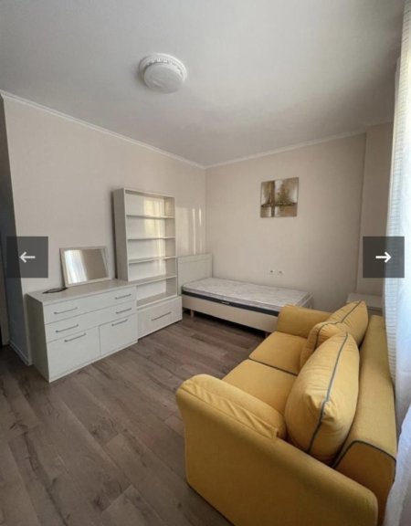 Tirane, jepet me qera apartament 2+1+Ballkon Kati 2, 96 m² 450 € (Rruga e Dajtit)