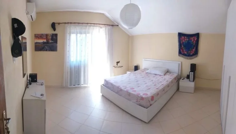 Tirane, jepet me qera Vile 3 Katshe Kati 3, 270 m² 2.000 € (DON BOSKO)