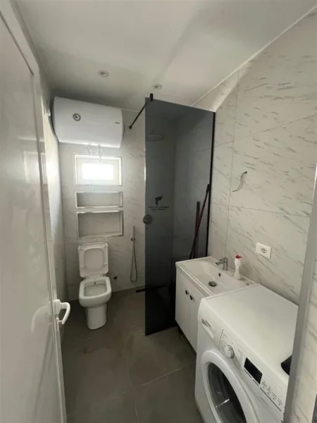 Tirane, jepet me qera apartament 2+1 Kati 3, 70 m² 500 € (SIRI KODRA)