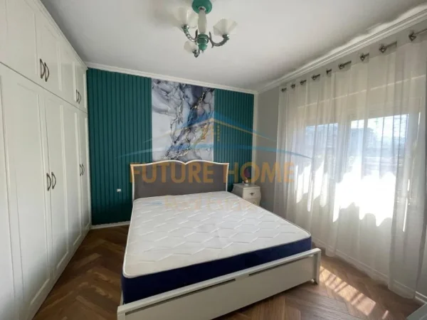 SUPER APARTAMENT 1+1+DEPO PER SHITJE TEK OXHAKU