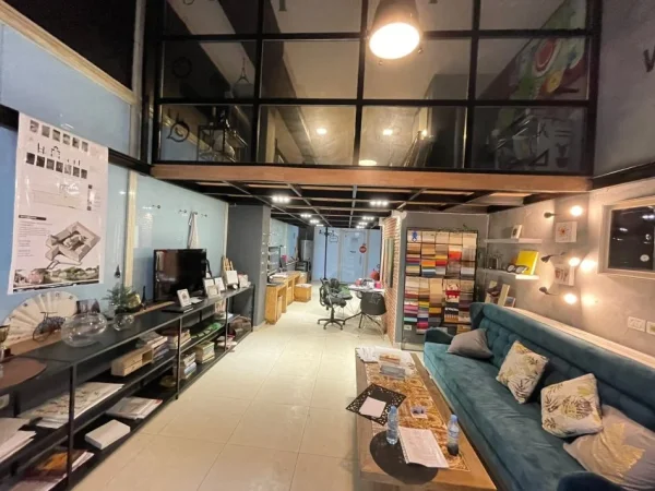 Tirane, jepet me qera zyre Kati 0, 66 m² 550 € (Rruga frisina plaku)