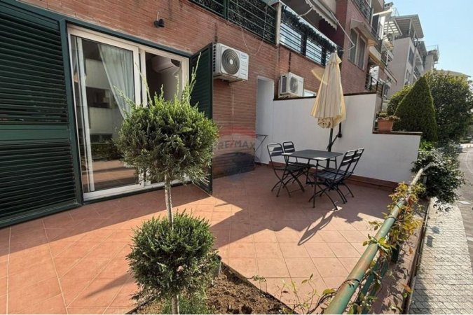 Tirane, jepet me qera apartament 1+1 Kati 2, 53 m² 550 € (Kodra e Diellit)