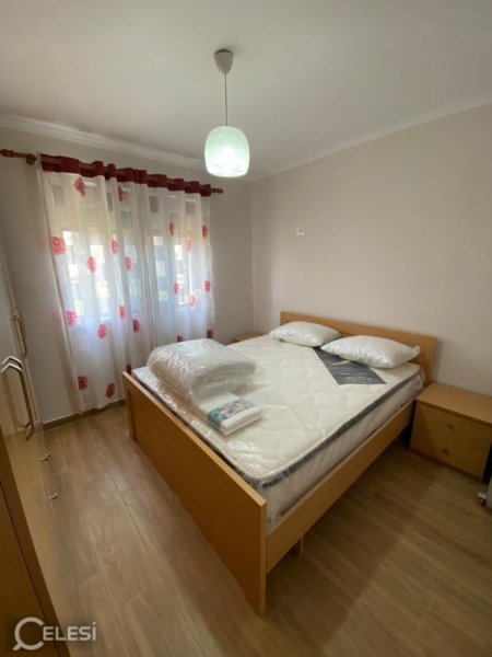Tirane, jepet me qera apartament 2+1 Kati 3, 70 m² 700 € (Mine Peza, prane Taverna Tafaj)