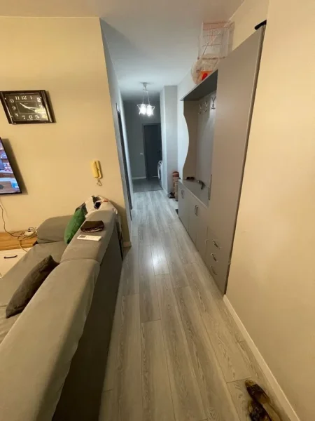 Tirane, shitet apartament 2+1+Ballkon Kati 2, 100 m² (Vasil Shanto)