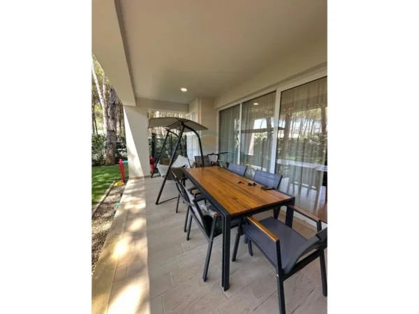 Gjiri Lalezit, shitet apartament 2+1 Kati 0, 105 m² 415.000 € (Durres)