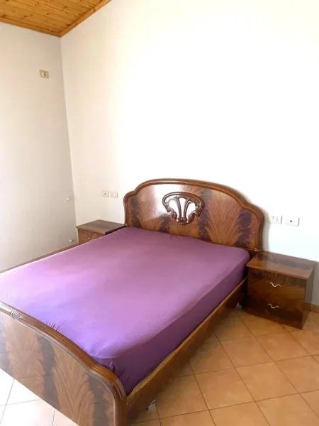 Jepet me Qera  2+1 ne Ali Demi, tek Tregu ElektrikKati 3, 65 m² 450 €