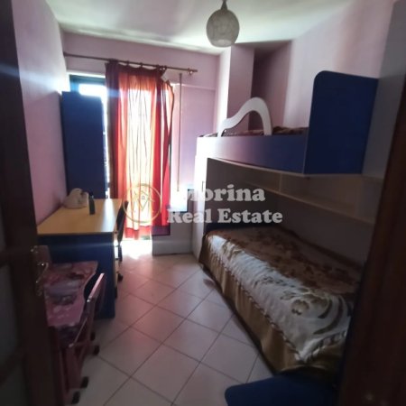 Tirane, jepet me qera apartament 3+1 Kati 11, 115 m² 600 € (Parku i Autobuzave)