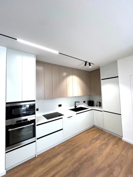 Shitet Super Apartament 2+1 tek Liqeni i Thatë  Kati 2, 98 m² 300.000 €uro