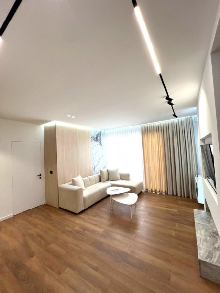 Shitet Super Apartament 2+1 tek Liqeni i Thatë  Kati 2, 98 m² 300.000 €uro
