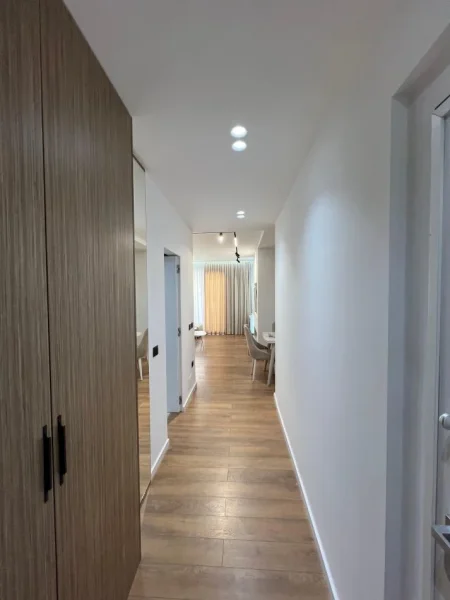 Shitet Super Apartament 2+1 tek Liqeni i Thatë  , 350.000 €uro