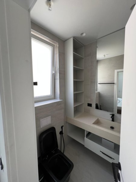 Shitet Super Apartament 2+1 tek Liqeni i Thatë  Kati 2, 98 m² 300.000 €uro
