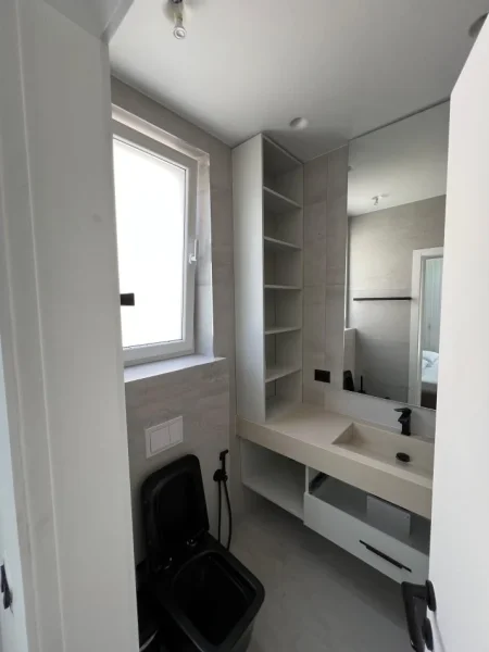 Shitet Super Apartament 2+1 tek Liqeni i Thatë  , 350.000 €uro