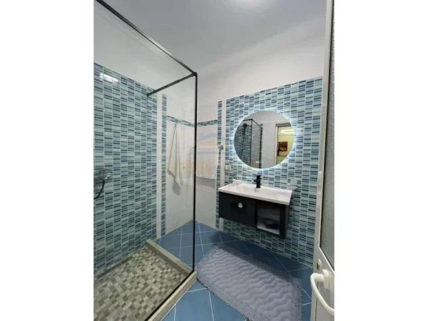 Tirane, shitet apartament 2+1 Kati 3, 88 m² 145.000 € (Bulevardi “Migjeni”, Yzberisht)