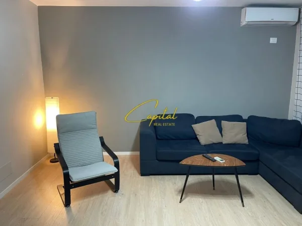 Tirane, jepet me qera apartament 1+1 Kati 5, 70 m² 600 € (MATERNITETI I RI)