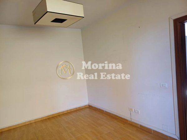 Tirane, jepet me qera apartament 2+1 Kati 7, 95 m² 500 € (Rruga Vllazen Huta)