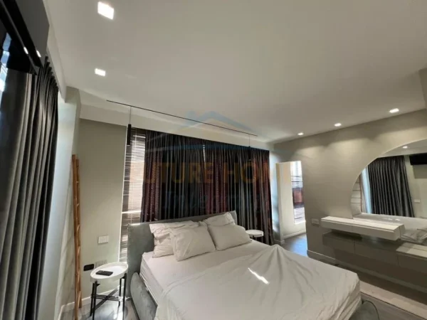 APARTAMENT MODERN 1+1+GARDEROBE ME QERA NE SAUK