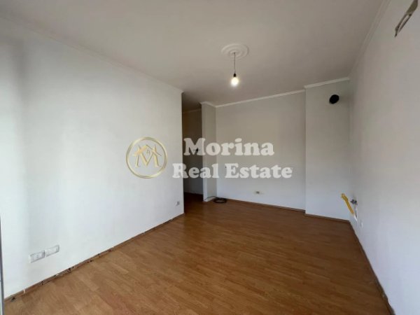 Tirane, jepet me qera apartament 2+1 Kati 8, 70 m² 700 € (21 Dhjetori)